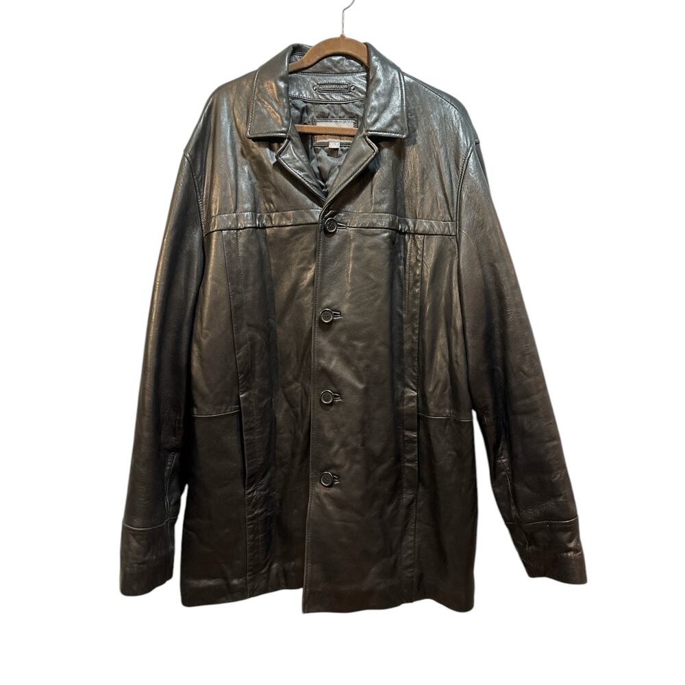 Wilson leather men’s mid length button up soft black leather jacket size xl.